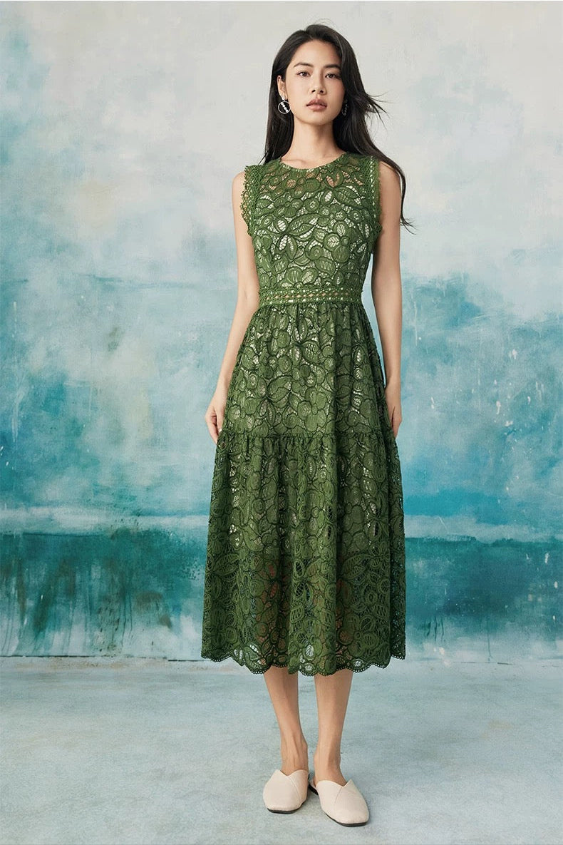 French high-waisted dress with pine and cypress green exclusive design