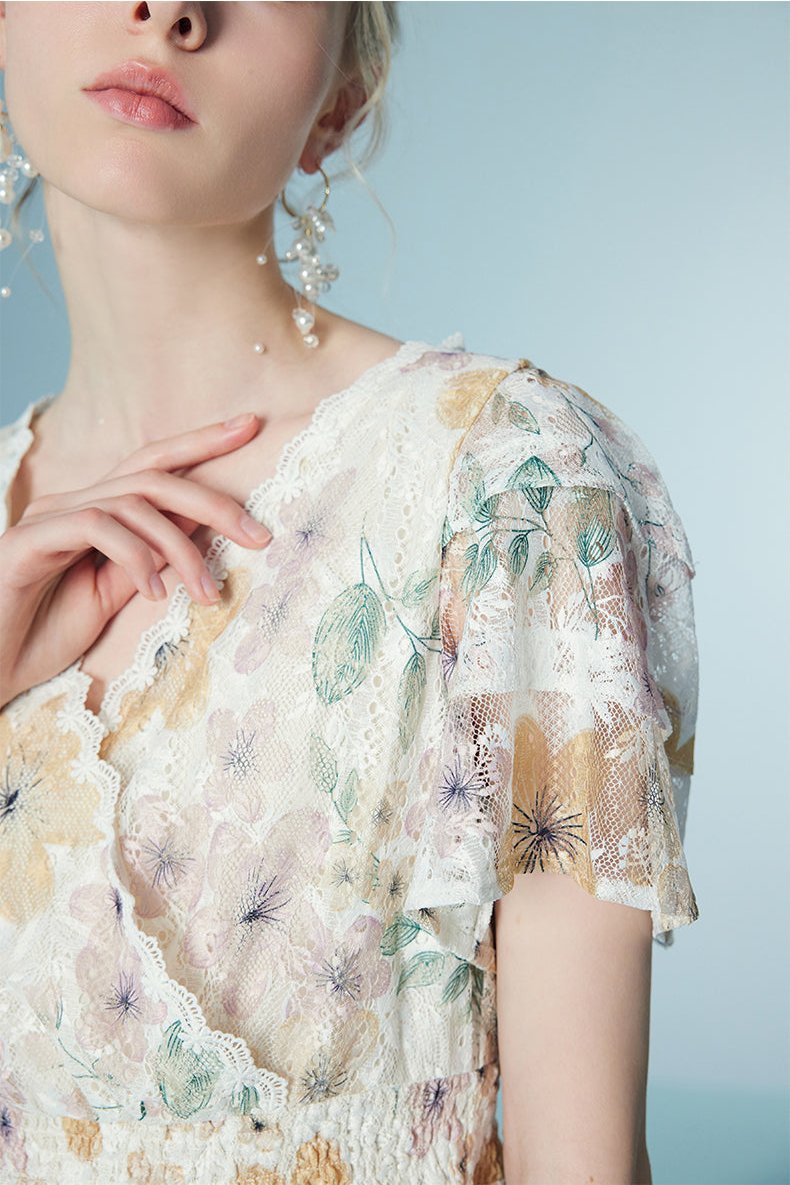 High-waisted lace ruffle dress