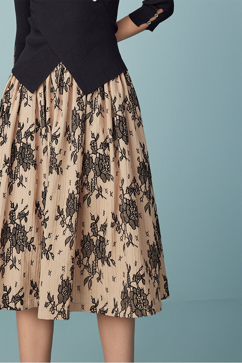 Elegant high-waisted A-line skirt for spring