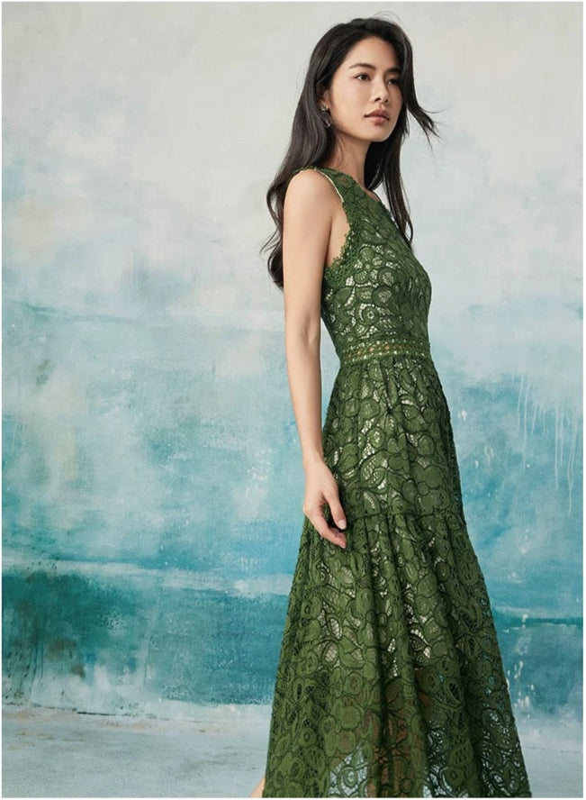 French high-waisted dress with pine and cypress green exclusive design