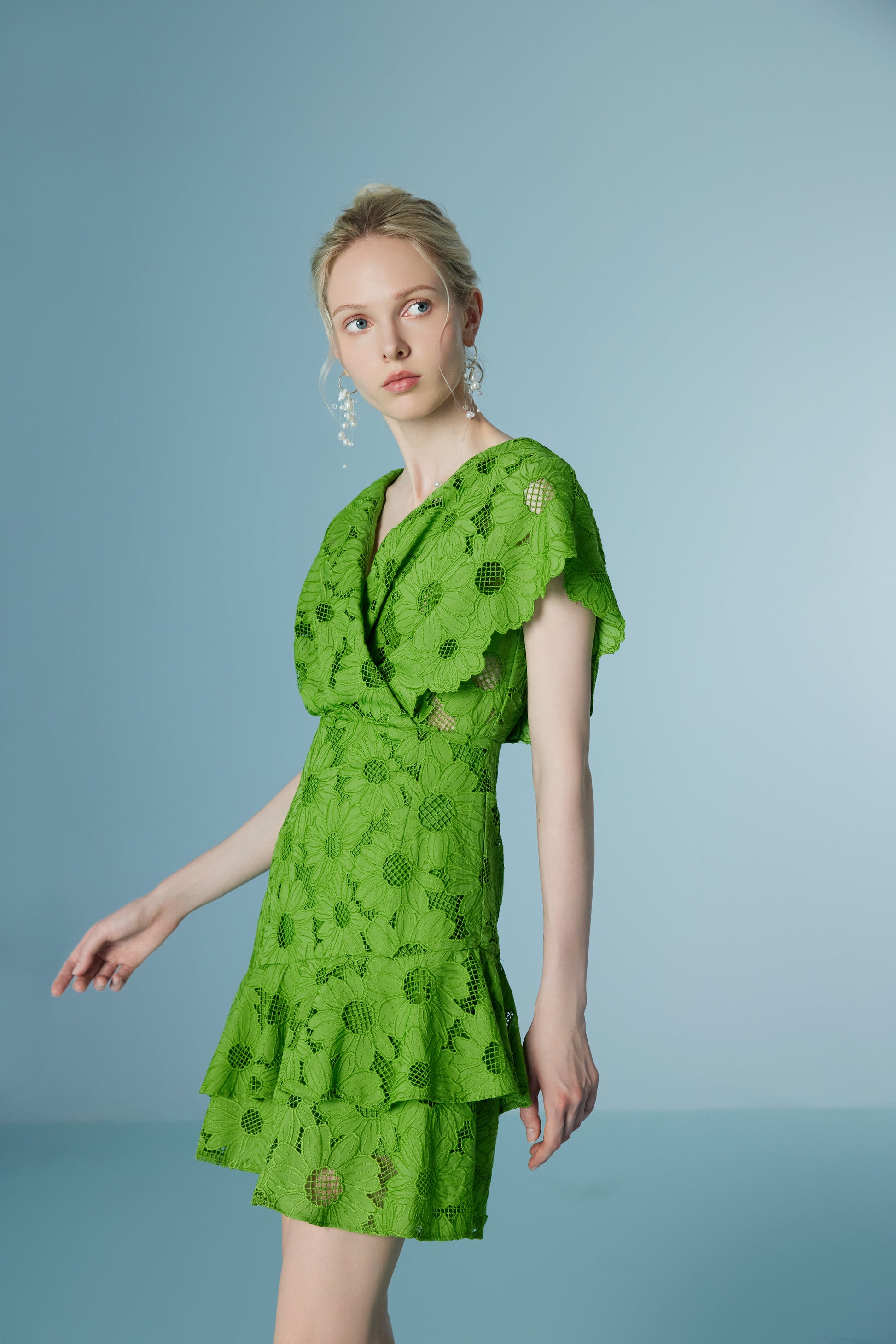 Ruffled Green Lace Dress Short