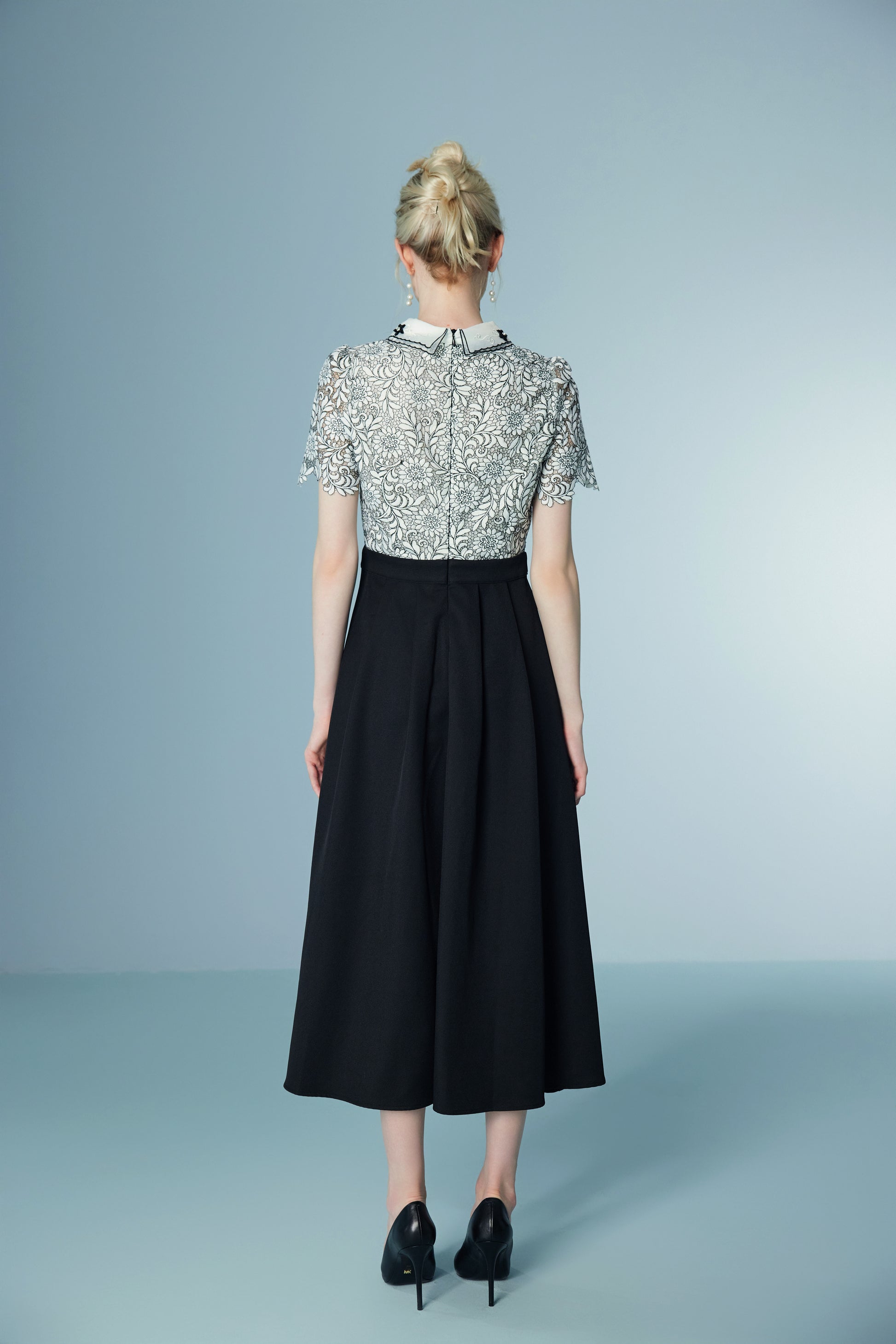 Embroidered Patchwork French Flower Collar Lace Midi Dress